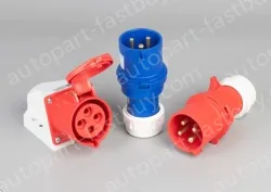 4 pole 32A connector